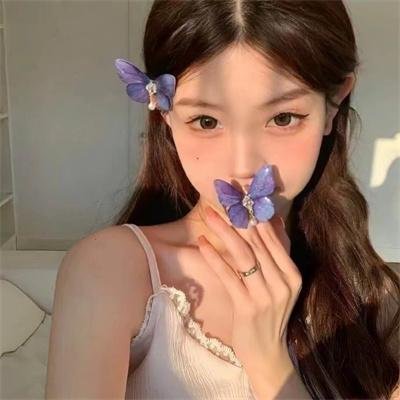 后台休息室实拍：观察类综艺嘉宾脚踏两条船，节目组火速否认